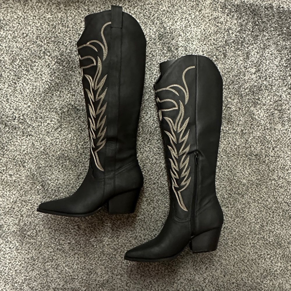 Black Western Boots